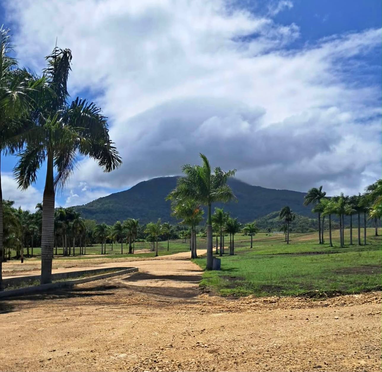 colinas del valle puerto plata